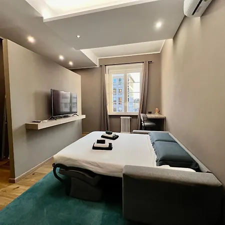 דירה New Wonderful Bilo With Walk-in Closet From Moscova מילאנו